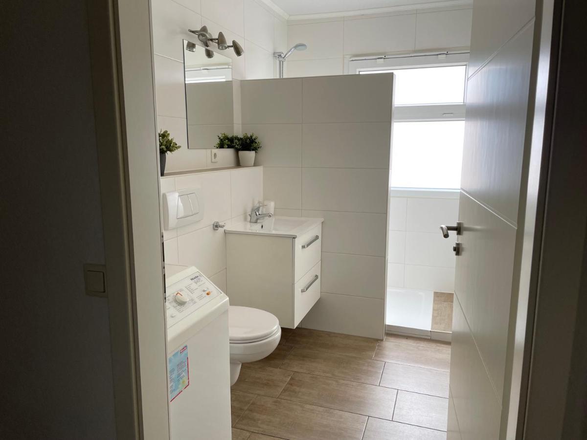 Appartement Witte Huus 75M_ Und 51M_ Ferienwoh à Hooksiel Extérieur photo